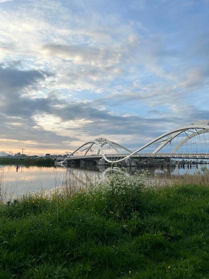 Euphrate Houseboat Hotel Amsterdam Luaran gambar