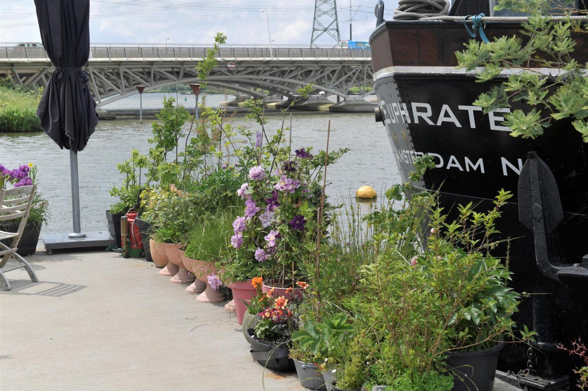 Euphrate Houseboat Hotel Amsterdam Luaran gambar